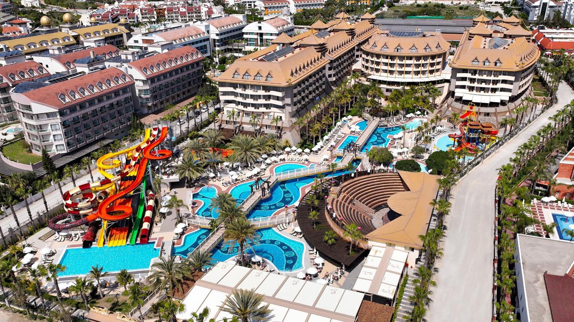Royal Dragon Hotel シダ エクステリア 写真